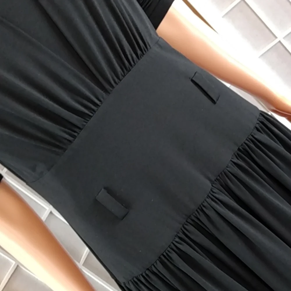 Marc Bouwer Black Pleated Midi Dress Women's‎ Size Small Long Sleeves Knit